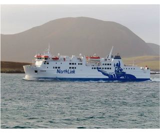 ”Hamavoe” – NorthLink, Scotland - HT Film laminated with CAST colored film - Name and Graphics